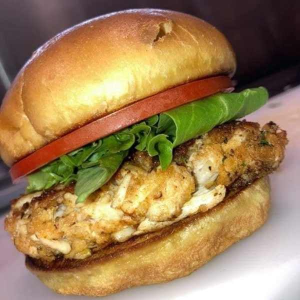 Salty Sistas Food Restaurant & Bakery Only In Onslow